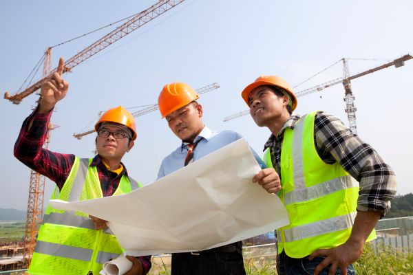 Industrial dismantling with minimal disruption to operations