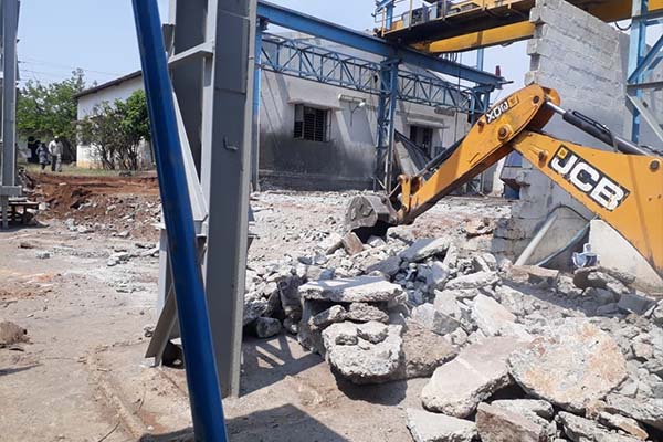 Structure dismantling project in India